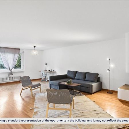 Spacious Apartment In Zurich Exterior photo